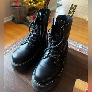 Dr Martens Jadon Smooth Leather Platform Boots